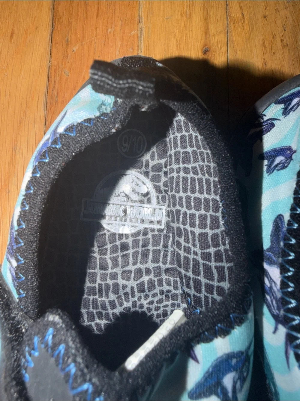 Jurassic World 9/10 Toddler Swim Shoes